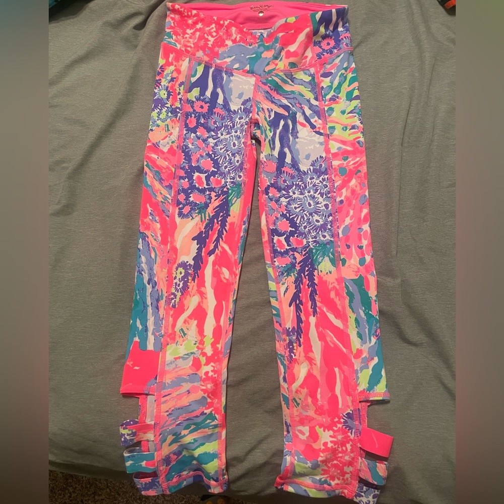 Lilly Pulitzer cropped yoga pants